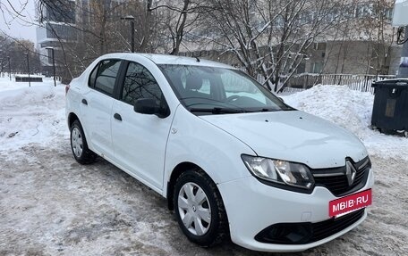 Renault Logan II, 2017 год, 500 000 рублей, 3 фотография