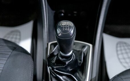 Hyundai Solaris II рестайлинг, 2015 год, 895 000 рублей, 11 фотография