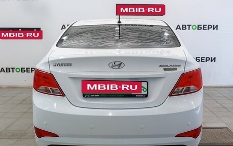 Hyundai Solaris II рестайлинг, 2015 год, 895 000 рублей, 6 фотография