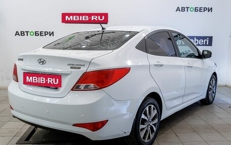 Hyundai Solaris II рестайлинг, 2015 год, 895 000 рублей, 5 фотография