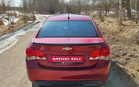 Chevrolet Cruze II, 2010 год, 690 000 рублей, 8 фотография