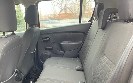 Renault Sandero II рестайлинг, 2018 год, 1 220 000 рублей, 27 фотография