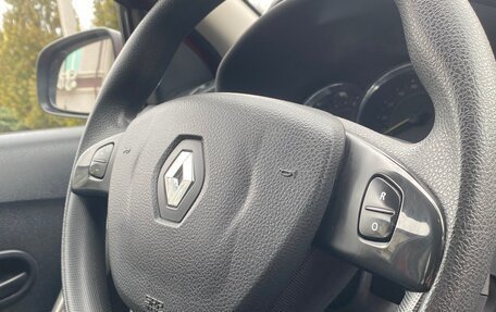 Renault Sandero II рестайлинг, 2018 год, 1 220 000 рублей, 32 фотография