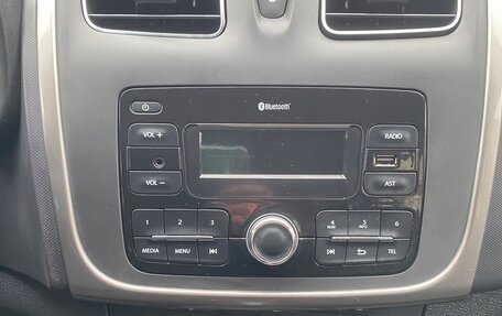 Renault Sandero II рестайлинг, 2018 год, 1 220 000 рублей, 36 фотография