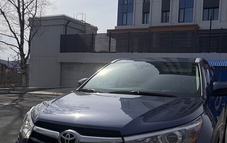 Toyota Highlander III, 2014 год, 3 100 000 рублей, 2 фотография