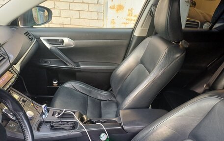 Lexus CT I рестайлинг, 2011 год, 1 500 000 рублей, 7 фотография