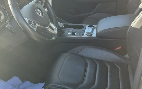 Volkswagen Touareg III, 2018 год, 5 700 000 рублей, 14 фотография