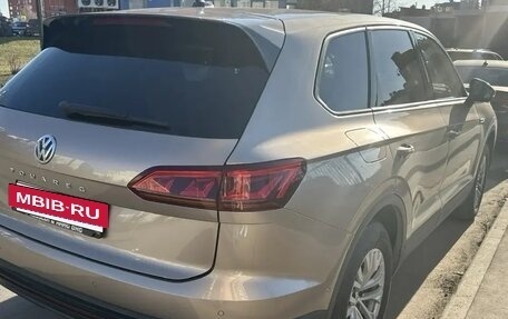 Volkswagen Touareg III, 2018 год, 5 700 000 рублей, 5 фотография