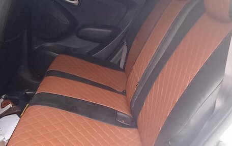 Hyundai ix35 I рестайлинг, 2011 год, 1 200 000 рублей, 11 фотография