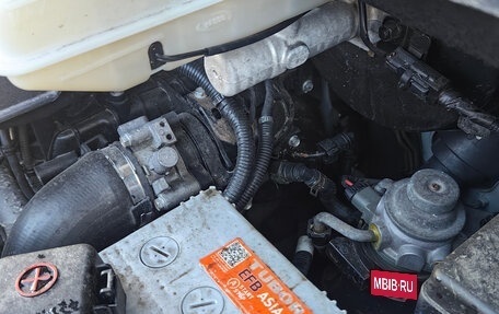 Hyundai H-1 II рестайлинг, 2013 год, 2 500 000 рублей, 21 фотография