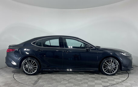Toyota Camry, 2025 год, 4 489 000 рублей, 4 фотография