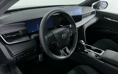 Toyota Camry, 2025 год, 4 489 000 рублей, 9 фотография