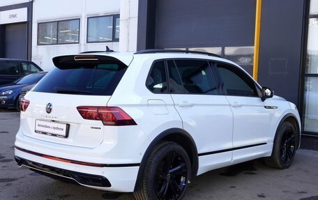 Volkswagen Tiguan II, 2021 год, 4 113 000 рублей, 8 фотография