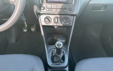 Volkswagen Polo VI (EU Market), 2011 год, 777 000 рублей, 11 фотография