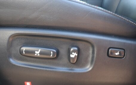 Toyota Land Cruiser 200, 2015 год, 4 480 000 рублей, 18 фотография