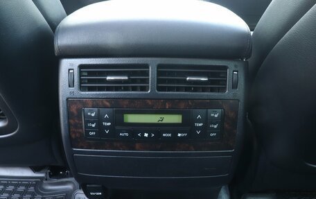 Toyota Land Cruiser 200, 2015 год, 4 480 000 рублей, 19 фотография