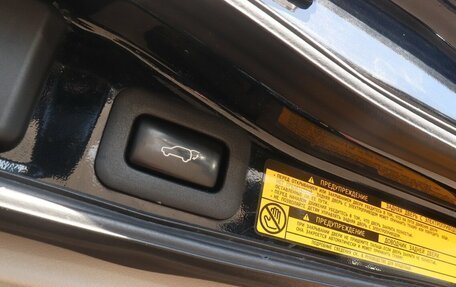 Toyota Land Cruiser 200, 2015 год, 4 480 000 рублей, 22 фотография