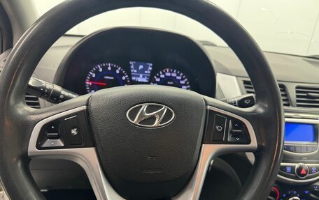 Hyundai Solaris II рестайлинг, 2013 год, 620 000 рублей, 14 фотография