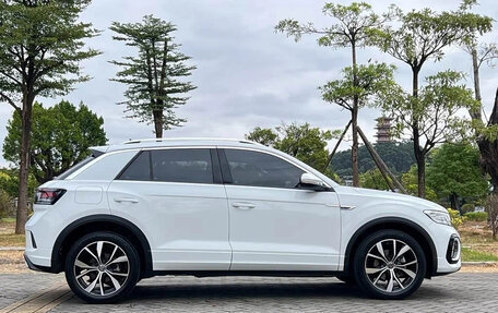 Volkswagen T-Roc I, 2022 год, 1 420 000 рублей, 6 фотография