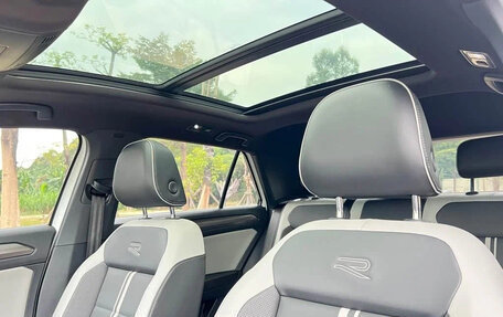 Volkswagen T-Roc I, 2022 год, 1 420 000 рублей, 19 фотография