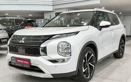 Mitsubishi Outlander, 2023 год, 4 150 000 рублей, 1 фотография