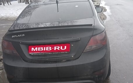 Hyundai Solaris II рестайлинг, 2011 год, 400 000 рублей, 1 фотография