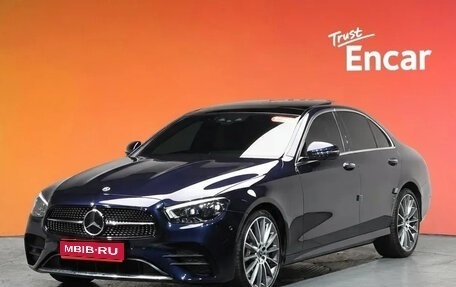 Mercedes-Benz E-Класс, 2023 год, 5 200 000 рублей, 1 фотография