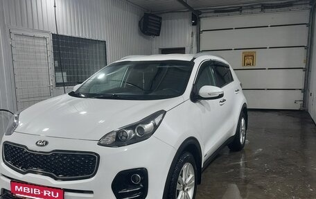 KIA Sportage IV рестайлинг, 2017 год, 2 200 000 рублей, 3 фотография