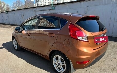 Ford Fiesta, 2015 год, 1 000 000 рублей, 3 фотография