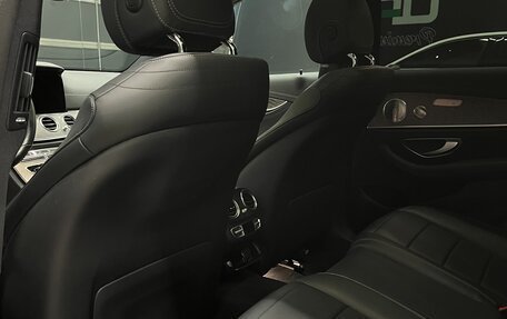 Mercedes-Benz E-Класс, 2020 год, 5 200 000 рублей, 15 фотография