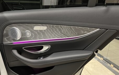 Mercedes-Benz E-Класс, 2020 год, 5 200 000 рублей, 19 фотография