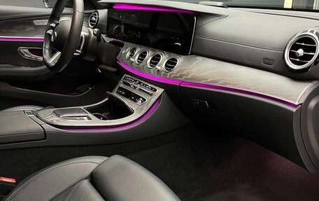 Mercedes-Benz E-Класс, 2020 год, 5 200 000 рублей, 23 фотография