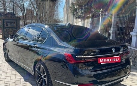 BMW 7 серия, 2019 год, 4 500 000 рублей, 5 фотография