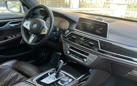 BMW 7 серия, 2019 год, 4 500 000 рублей, 24 фотография
