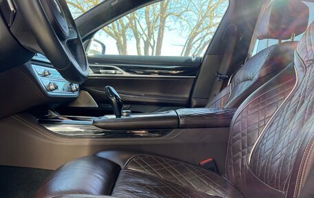 BMW 7 серия, 2019 год, 4 500 000 рублей, 28 фотография