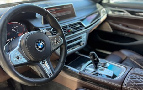 BMW 7 серия, 2019 год, 4 500 000 рублей, 31 фотография