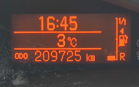 Toyota Verso I, 2012 год, 990 000 рублей, 7 фотография