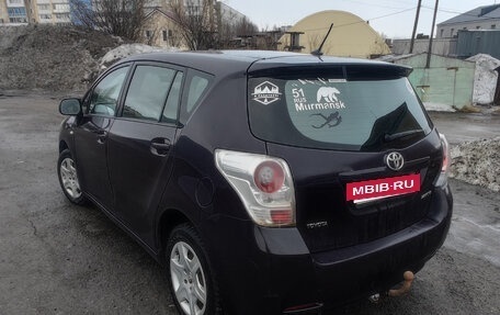 Toyota Verso I, 2012 год, 990 000 рублей, 5 фотография