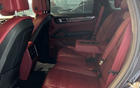 Porsche Cayenne III, 2019 год, 8 600 000 рублей, 12 фотография