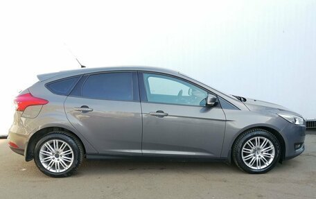 Ford Focus III, 2015 год, 990 000 рублей, 4 фотография