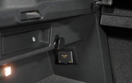 Volkswagen Tiguan II, 2019 год, 2 250 000 рублей, 23 фотография