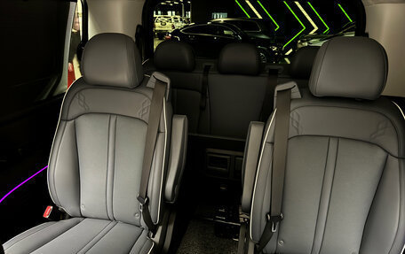 Hyundai Staria, 2022 год, 6 300 000 рублей, 25 фотография