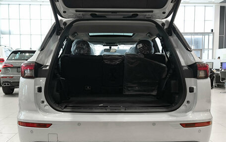 Mitsubishi Outlander, 2023 год, 4 150 000 рублей, 10 фотография