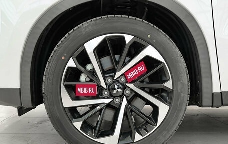 Mitsubishi Outlander, 2023 год, 4 150 000 рублей, 18 фотография