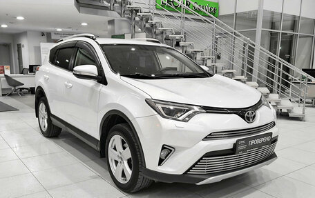Toyota RAV4, 2018 год, 2 890 000 рублей, 3 фотография
