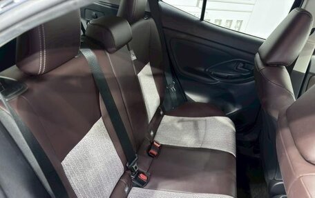 Toyota Yaris Cross, 2023 год, 1 550 055 рублей, 22 фотография