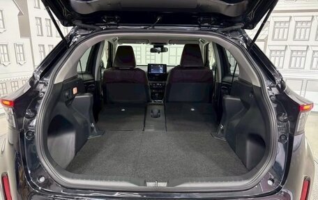 Toyota Yaris Cross, 2023 год, 1 550 055 рублей, 23 фотография