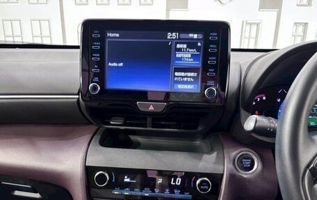 Toyota Yaris Cross, 2023 год, 1 550 055 рублей, 12 фотография