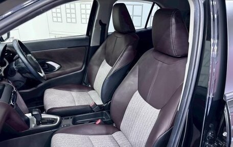 Toyota Yaris Cross, 2023 год, 1 550 055 рублей, 21 фотография