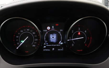 Jaguar E-Pace, 2018 год, 2 690 000 рублей, 23 фотография